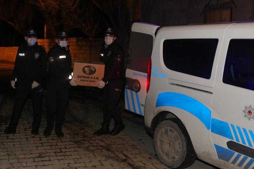 Ağrı'da yaşlı kadının imdadına Gece Kartalları yetişti