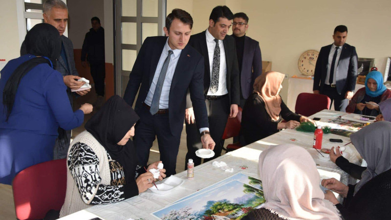 Aralık Halk Eğitim Merkezi Yıl Sonu Sergisi