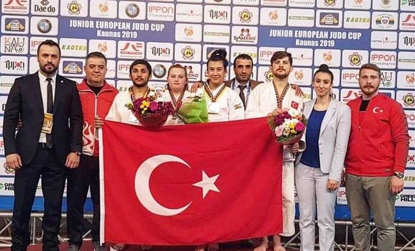 Avrupa Kupası’nda Boş Dönmedi