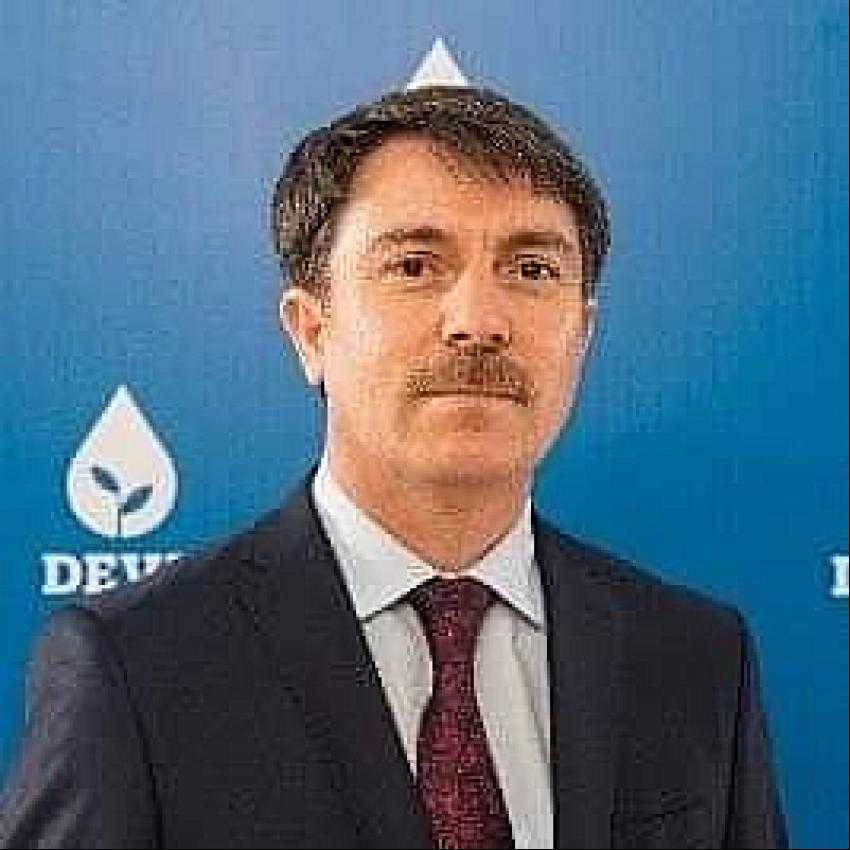 Başkan ASLAN: Iğdır Belediyesi ve İl Özel İdaresi’nde çalışan dokuz kamu çalışanı, lekelenmeme hakları ihlal edilerek ihraç edildi.