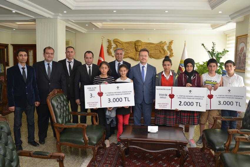 Dereceye Giren Öğrencilerden Ziyaret