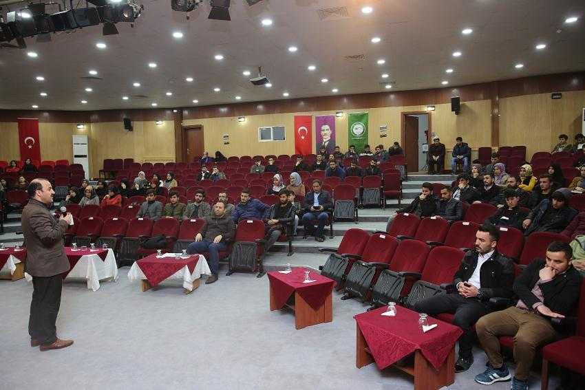 “Abdest ve Namaz” Konulu Konferans Düzenlendi