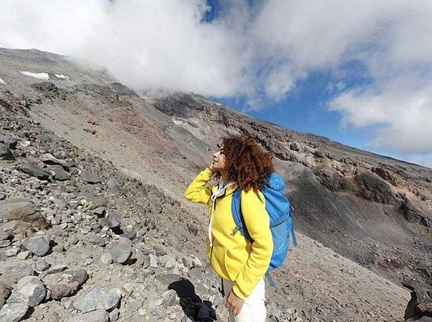 “Doğa Saçlı Kadın” Ağrı Dağı’nın Zirvesinde