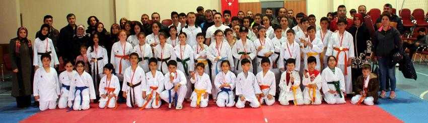 Iğdır Üniversitesi Ödülleri Topladı