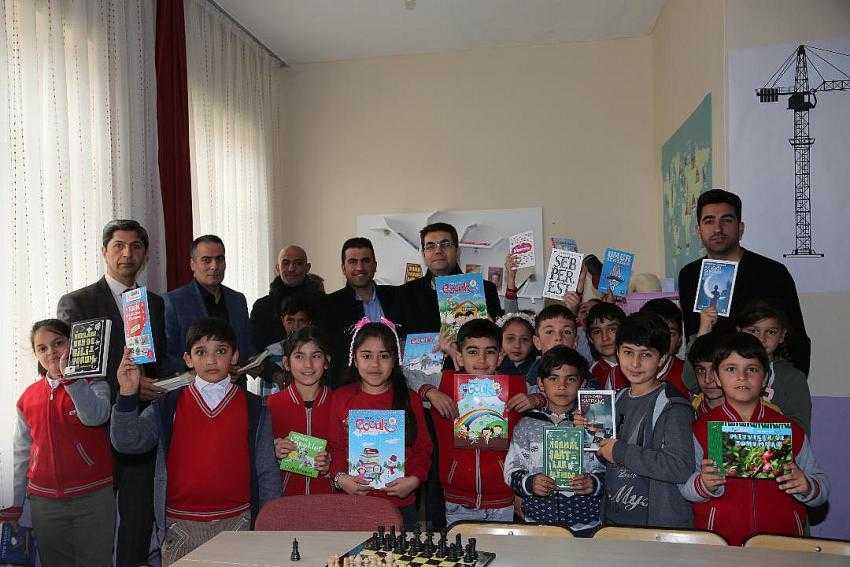 Iğdır’a Kitap ve Kütüphane Kazandırmak