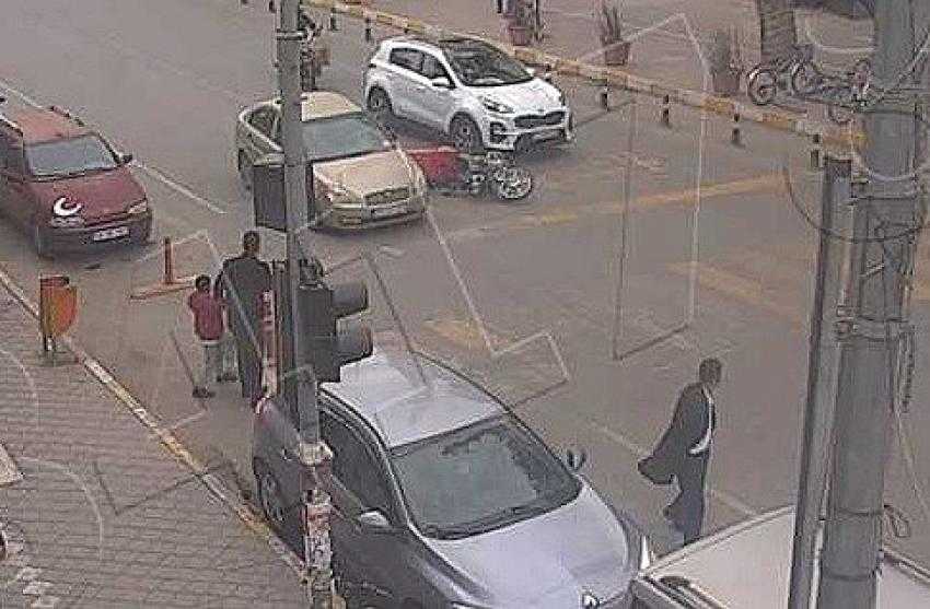 Iğdır’da motorlu kurye ölümden döndü