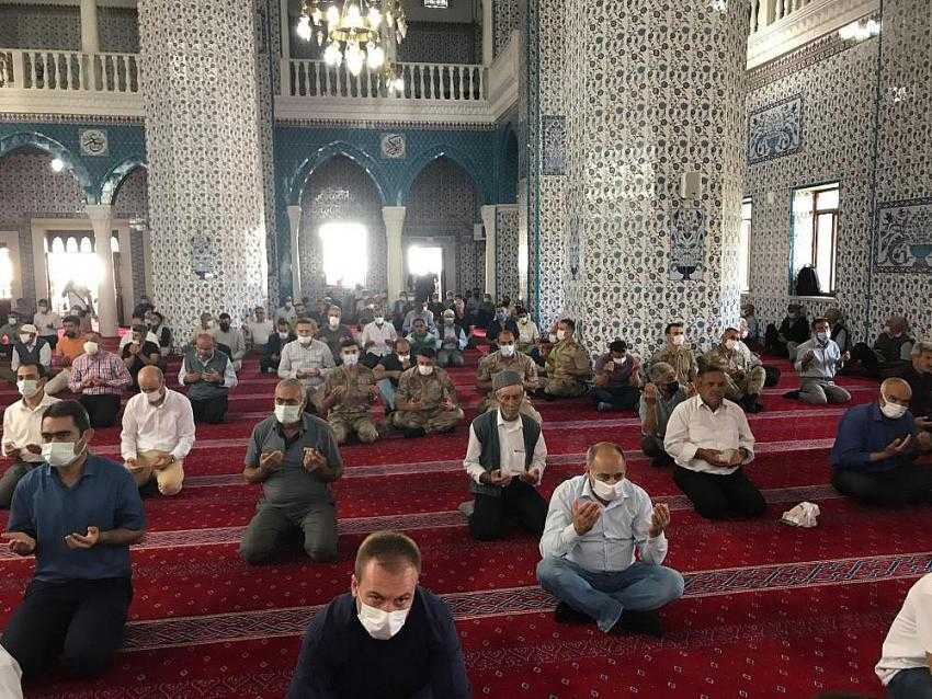 Iğdır’da Şehit Olan 13 Polis İçin Mevlit Okundu