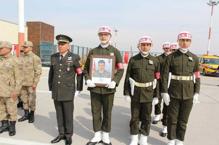 IĞDIR'LI ŞEHİT SON YOLCULUĞUNA UĞURLANDI