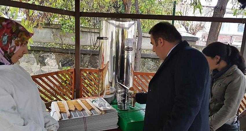 Kağızman'da genç çiftçilere malzemeleri teslim edildi