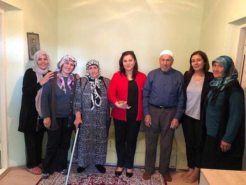 Karagöz Ailesine Ziyaret