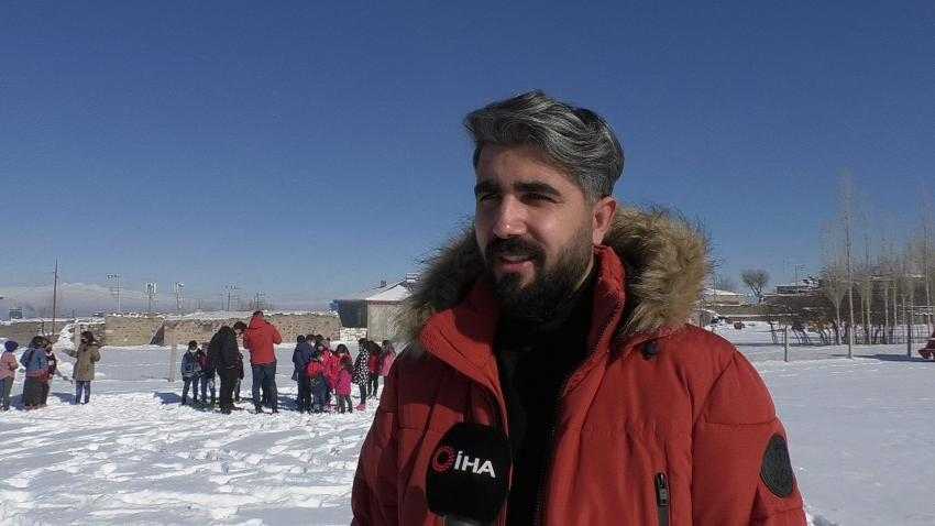 Köyde yaşayan çocukların drone uçurma sevinci