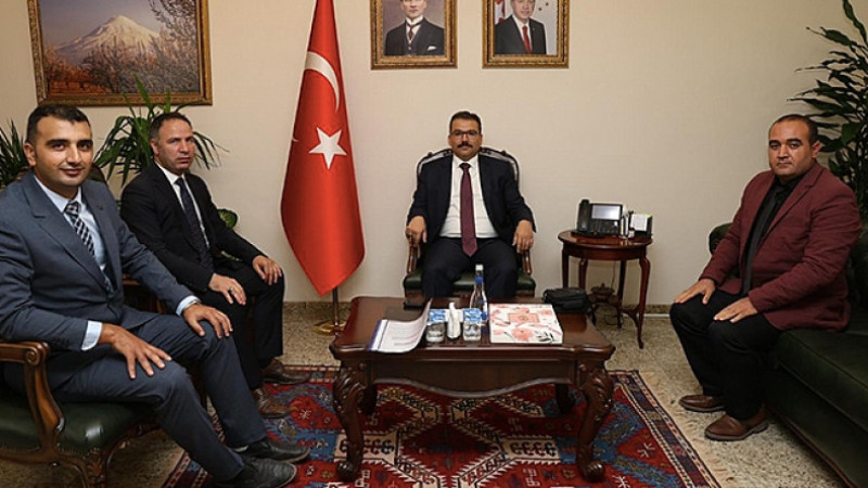 Toprak Mahsulleri Ofisi Erzurum Başmüdüründen Vali Turan'a Ziyaret