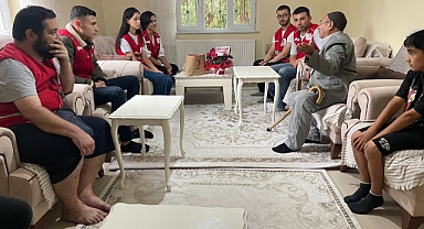 Iğdır Kızılay Çalışanları gazileri Unutmadı