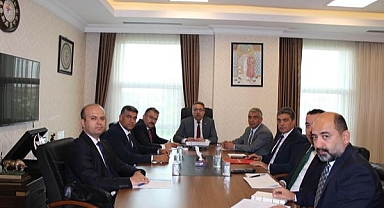 Iğdırlı Çiftçilere Destek İçin Bakanlık ve Ziraat Bankası Bir Araya Geldi