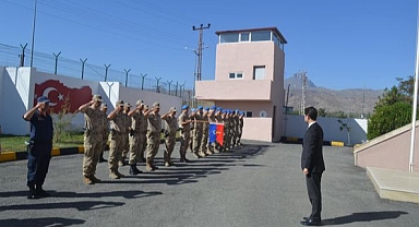 Kaymakam Abdüllatif Yılmaz'dan İlçe Jandarma Komutanlığına Ziyaret