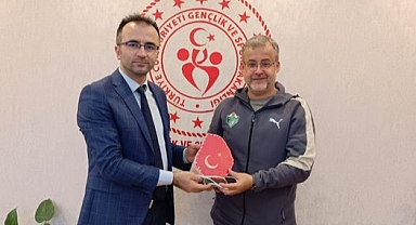 Alagöz Holding Iğdır FK Genel Müdürü Osman Önder'den İl Müdürü Recai Şahin'e Anlamlı Ziyaret