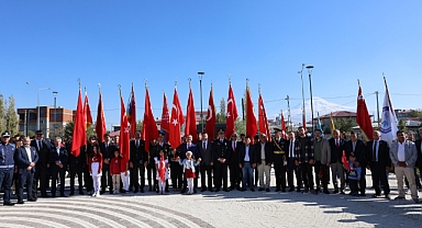Cumhuriyet Bayramı Kutlamaları Coşkuyla Başladı