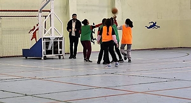 Cumhuriyet Bayramı'nın 101. Yıl Coşkusuyla Karakoyunlu’da 3x3 Sokak Basketbolu Turnuvası Başladı 