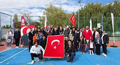 Cumhuriyet Kupası Tenis Turnuvası Büyük Bir Coşkuyla Sona Erdi