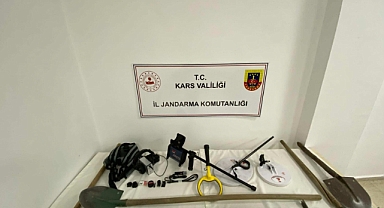 Definecilere Suçüstü Yakalandılar