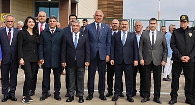 Iğdır Şehit Bülent Aydın Havalimanı'nda Kültür ve Turizm Bakanı Mehmet Nuri Ersoy'u Ağırlıyoruz