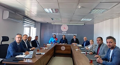 İl Müdürü Recai Şahin Başkanlığında İl Karnesi Değerlendirme Toplantısı Yapıldı