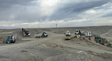 İl Özel İdaresi Genel Sekreteri Yüksel Kasım Çarman, Yol ve Asfalt Çalışmalarını Yerinde İnceledi