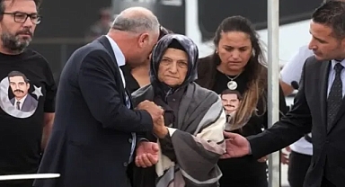  MHP Genel Başkanı Devlet Bahçeli'ye de sert eleştirilerde bulundu.