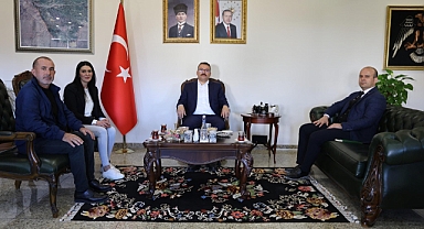 Vali Ercan Turan’dan Iğdırlı Üreticilere Tam Destek: Örnek Çiftçi Nurcan Kalem’e Övgü