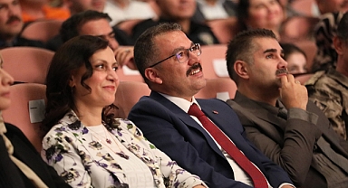 Vali Ercan Turan ve Eşi,