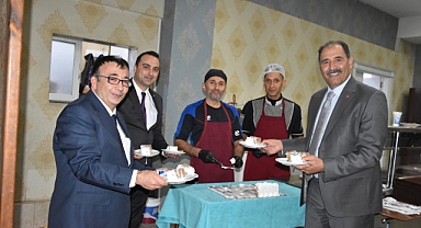Iğdır’da Emekli Öğretmenler Günü Buluşması