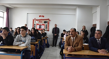 Iğdır İl Milli Eğitim Müdürü Aziz Gün'den Haydar Aliyev Fen Lisesi’ne Anlamlı Ziyaret