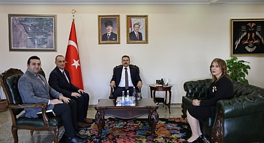 IĞDIR VALİSİ ERCAN TURAN, ZİRAAT BANKASI IĞDIR ŞUBE YETKİLİLERİNİ AĞIRLADI