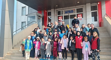 Karaağaç Gençlik Merkezi Kursiyerlerine Afet Farkındalık Eğitimi