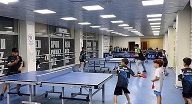 Kazım Karabekir Spor Salonu’nda Masa Tenisi Heyecanı!