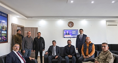 Vali Ercan Turan, Anadolu Ajansı Iğdır Ofisi'ni Ziyaret Etti