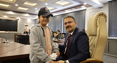 Vali Ercan Turan, Halk Günü Buluşmalarında Vatandaşlarla Bir Araya Geldi