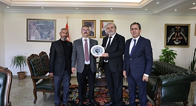 Vali Ercan Turan, Türk Ocakları Iğdır Şubesi Yönetimini Makamında Ağırladı