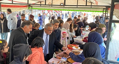 Gazze İçin El Ele: Iğdır İl Müftüsü Kermeste Destek Verdi