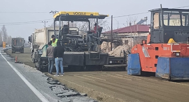 Iğdır'da 6 Kavşakta Yol Genişletme Çalışmaları Devam Ediyor