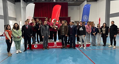 Iğdır’da Yıldızlar Dart Müsabakaları Sona Erdi