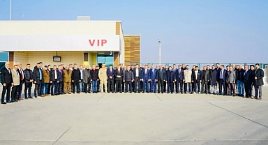 Iğdır İl Emniyet Müdürü Erden Sakarya, Yeni Görevi İçin Ankara'ya Uğurlandı