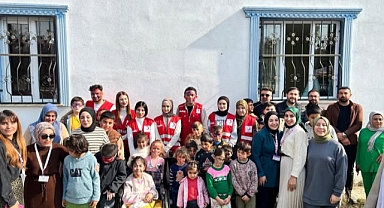 Türk Kızılay Iğdır Şubesi’nden Özel Gereksinimli Çocuklara Neşeli Ziyaret