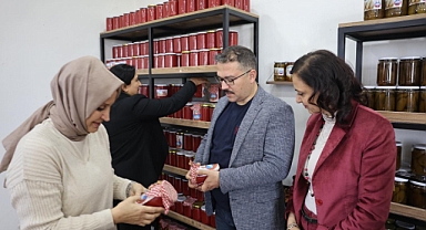 Vali Turan’dan Kadın Girişimcilere Tam Destek: Ayyıldız Kadın Kooperatifi Ziyareti