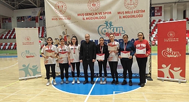 70. Yıl Cumhuriyet ASM Lisesi Badminton Takımı Türkiye Finalleri’nde!
