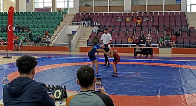 Iğdır’da U17 Güreş Heyecanı Sona Erdi