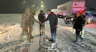 Iğdır-Doğubayazıt Yolunda Kar Esareti: Vali Yardımcısı Çelebi Çalışmaları Yerinde İnceledi