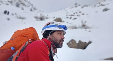 Iğdırlı Dağcılardan Hocalı Şehitleri İçin Anlamlı Tırmanış