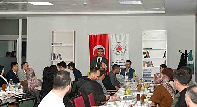 Eğitim camiası iftar yemeğinde buluştu