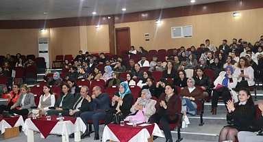 Iğdır’da Dünya Kadın Hakları Konferansı Düzenlendi